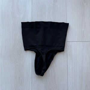 SKIMS CORE SCULPT HIGH-WAISTED THONG SIZE S